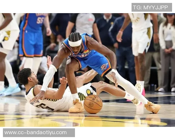 勇士与步行者比赛裁判报告揭示追梦犯规与防守三秒漏判问题